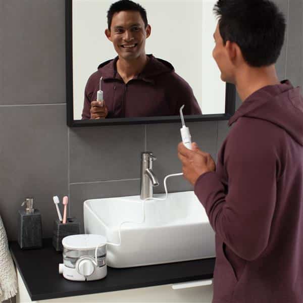 Idropulsore Waterpik ION WF11 portatile, per il viaggio e la casa (BIANCO) - immagine 4